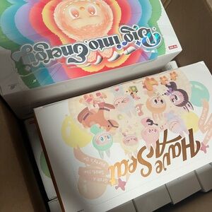 Colorful Women's Accessory Set